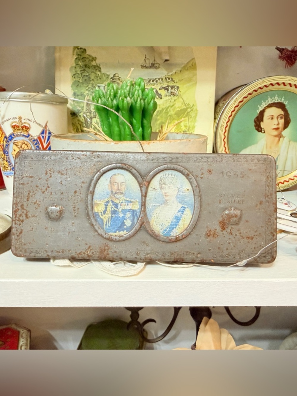 1935 The King & Queen Silver Jubilee Rowntree & Co LTD Tin - Picture 17 of 17